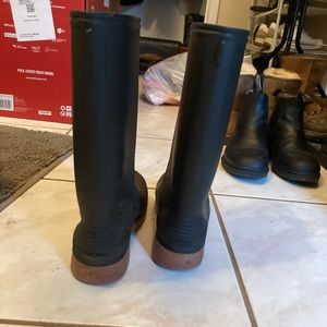 rain boots that just don’t fit me